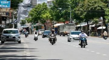 شمال فيتنام يترقب وصول جبهة هوائية باردة بعد موجة ارتفاع درجات الحرارة